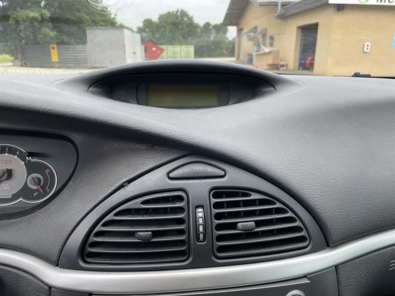 Billede 10 - Citroën C5 2,0 i 16V Elegance 140HK 5d