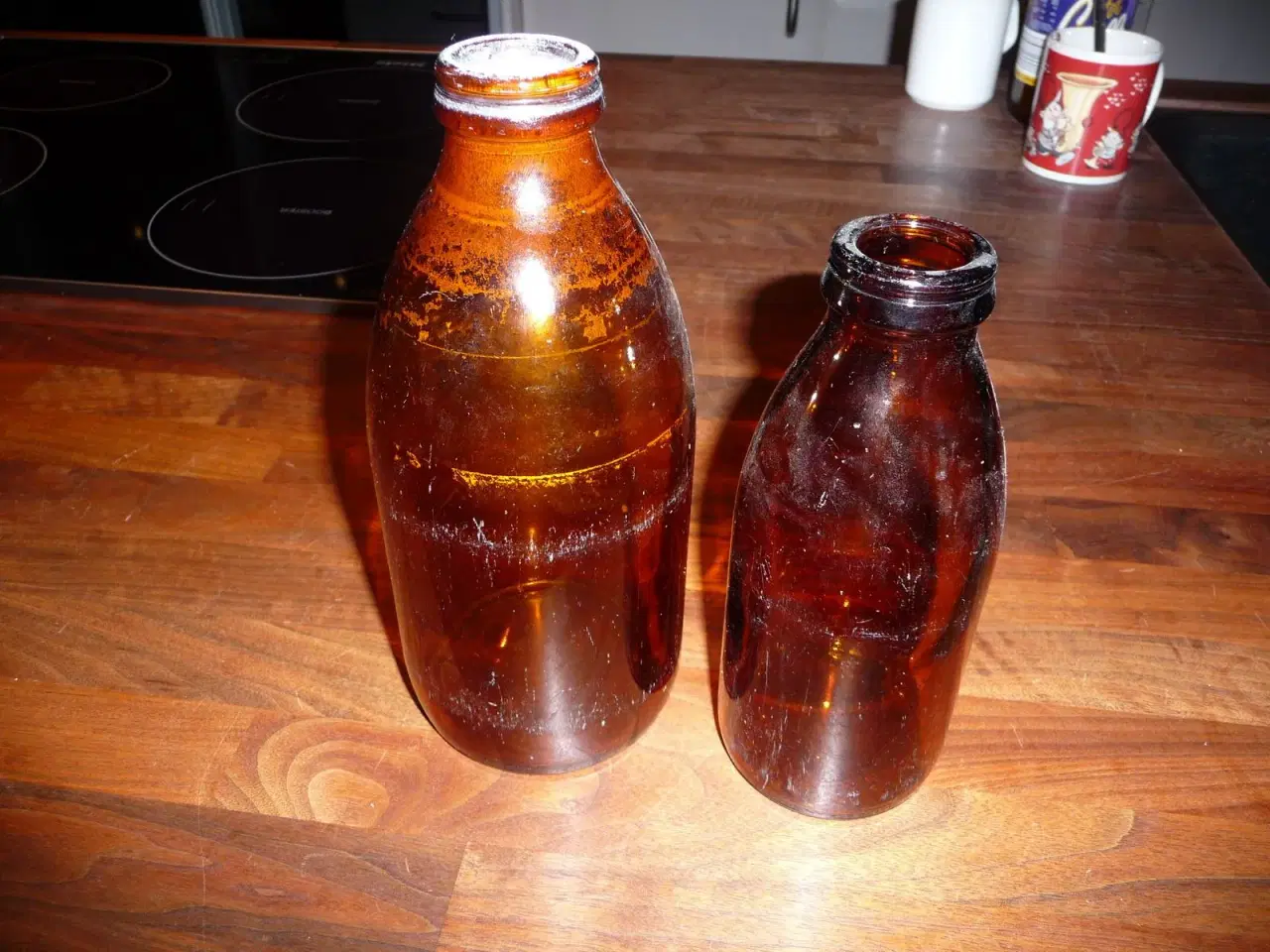 Billede 1 - brun mælkeflaske ½ L og 1 L