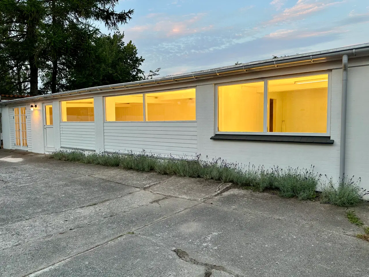 Billede 2 - Centralt i Lyngby