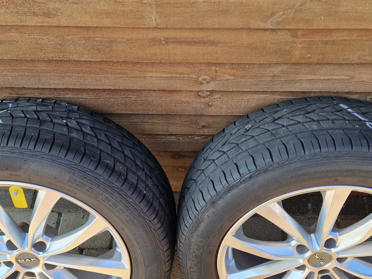 Billede 3 - Dæk med fælge 