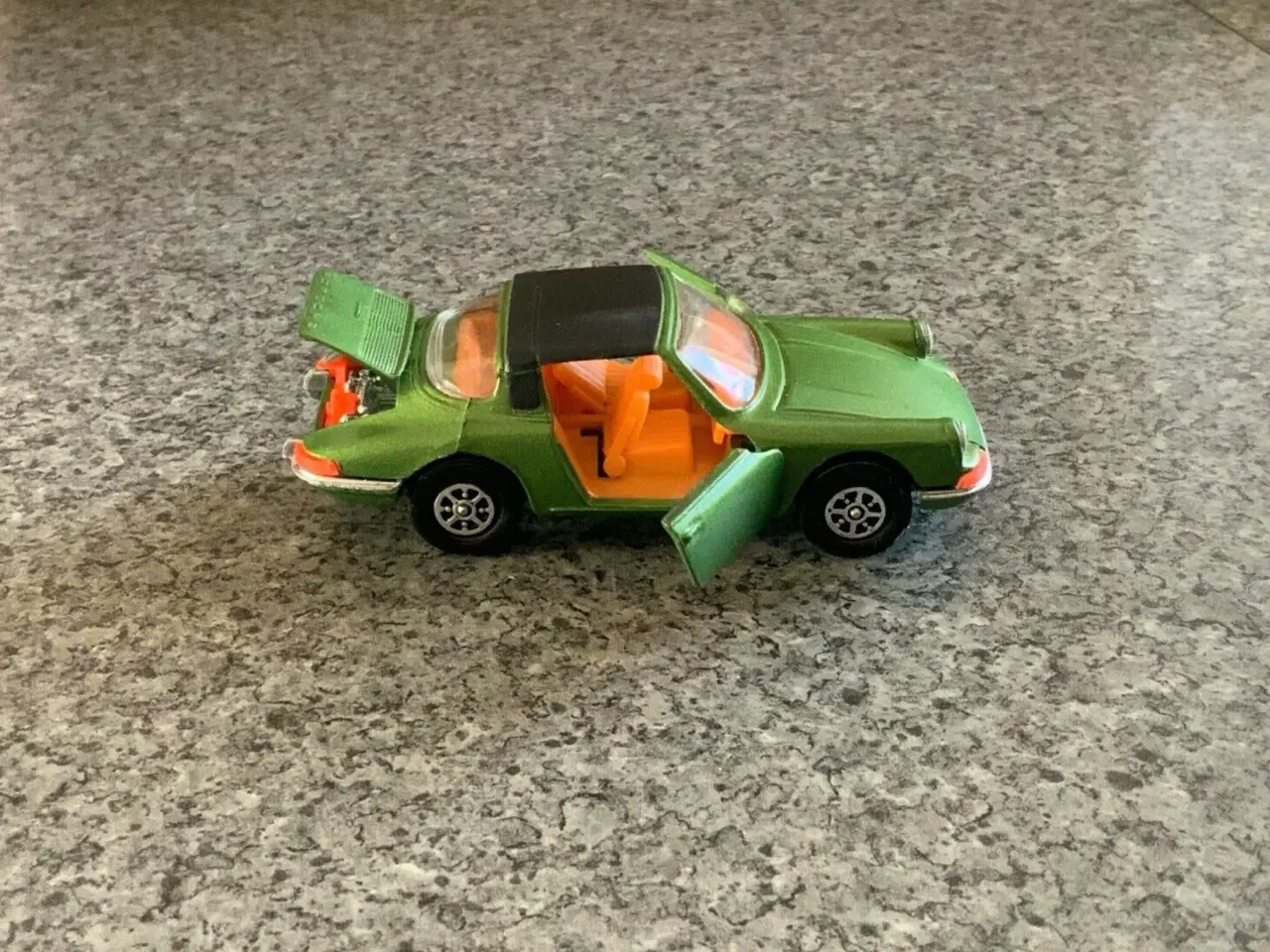 Billede 4 - Corgi Toys No. 382 Porsche Targa 911S