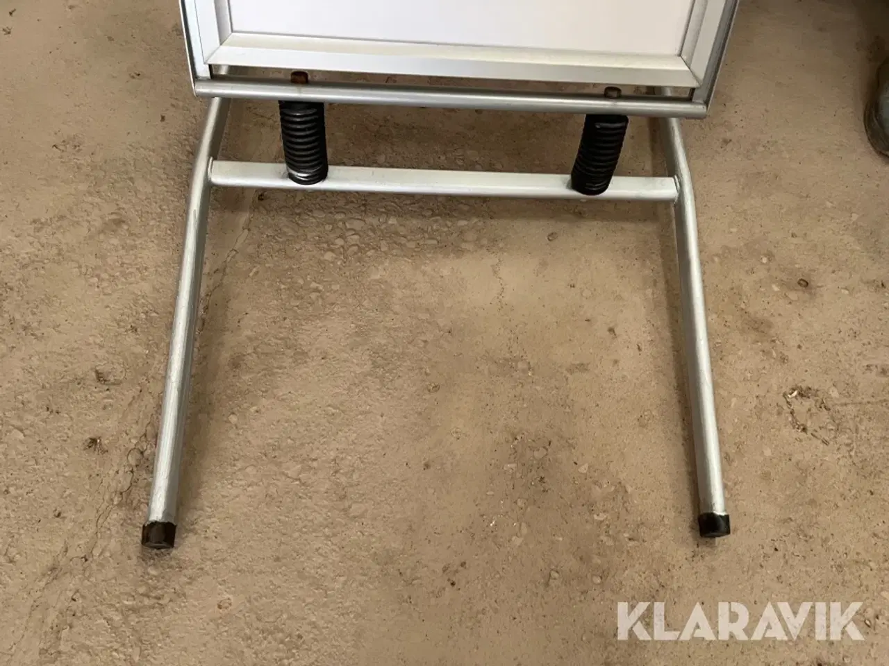Billede 6 - Skilteholder