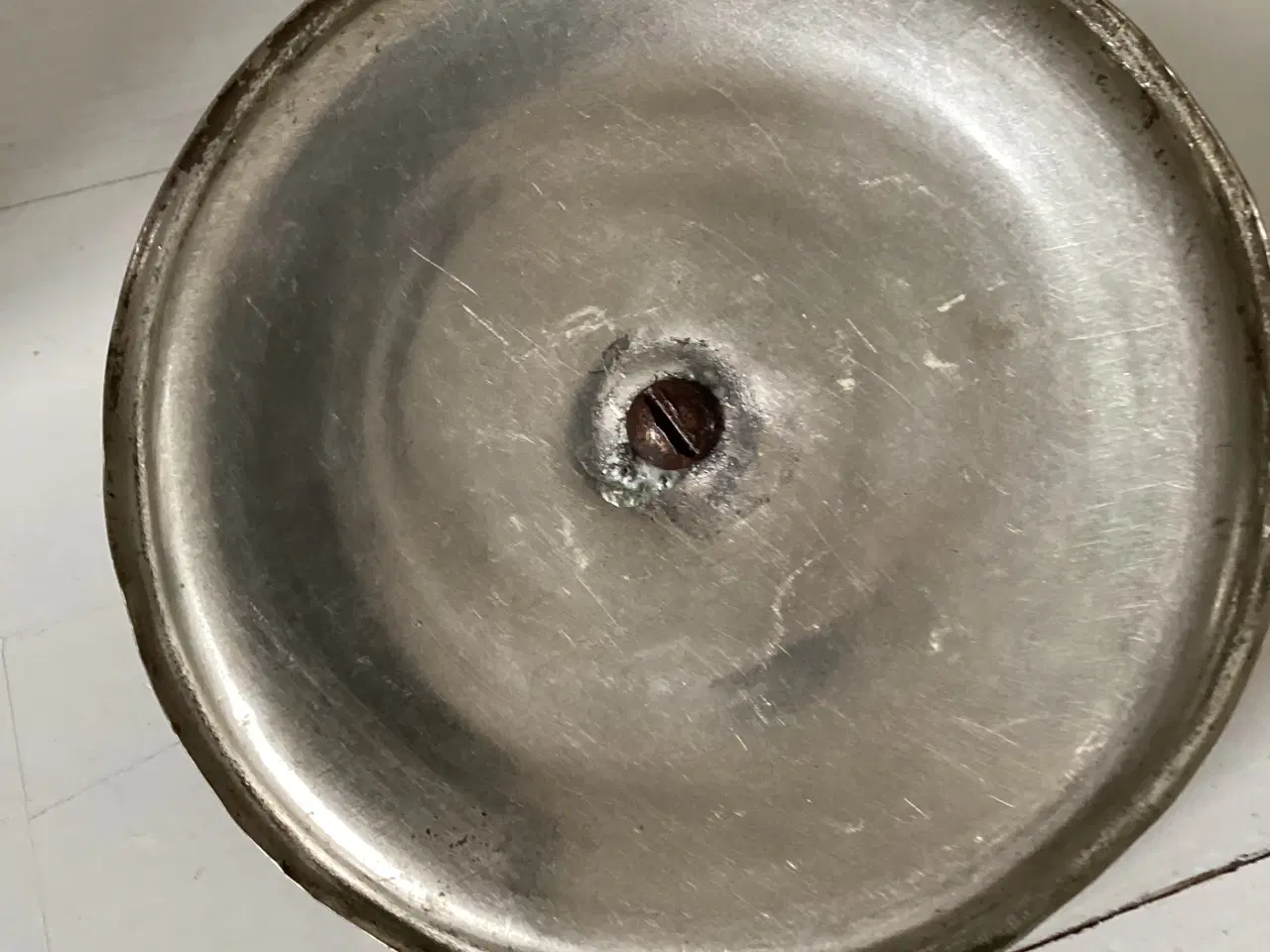 Billede 9 - Ældre opaline glas’ kiksespand 