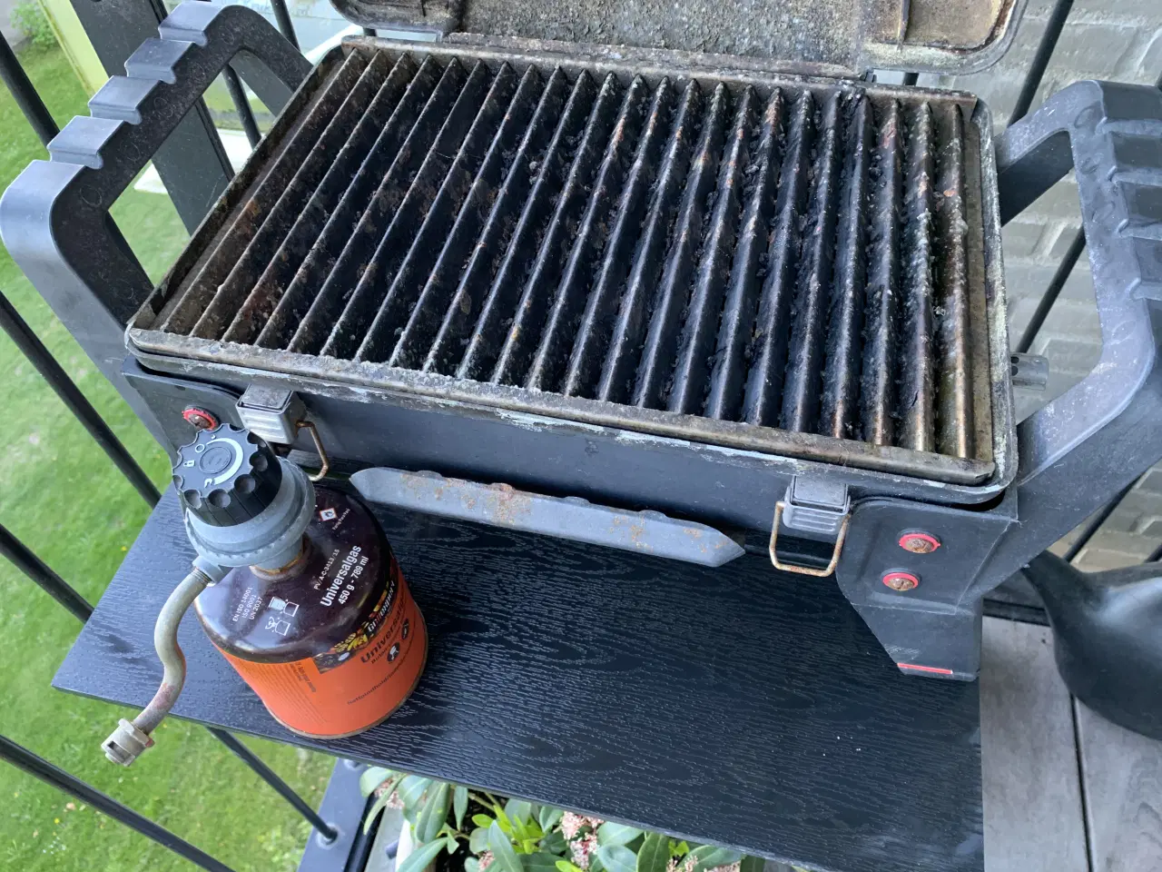 Billede 3 - Char-Broil gasgrill bordmodel med termometer