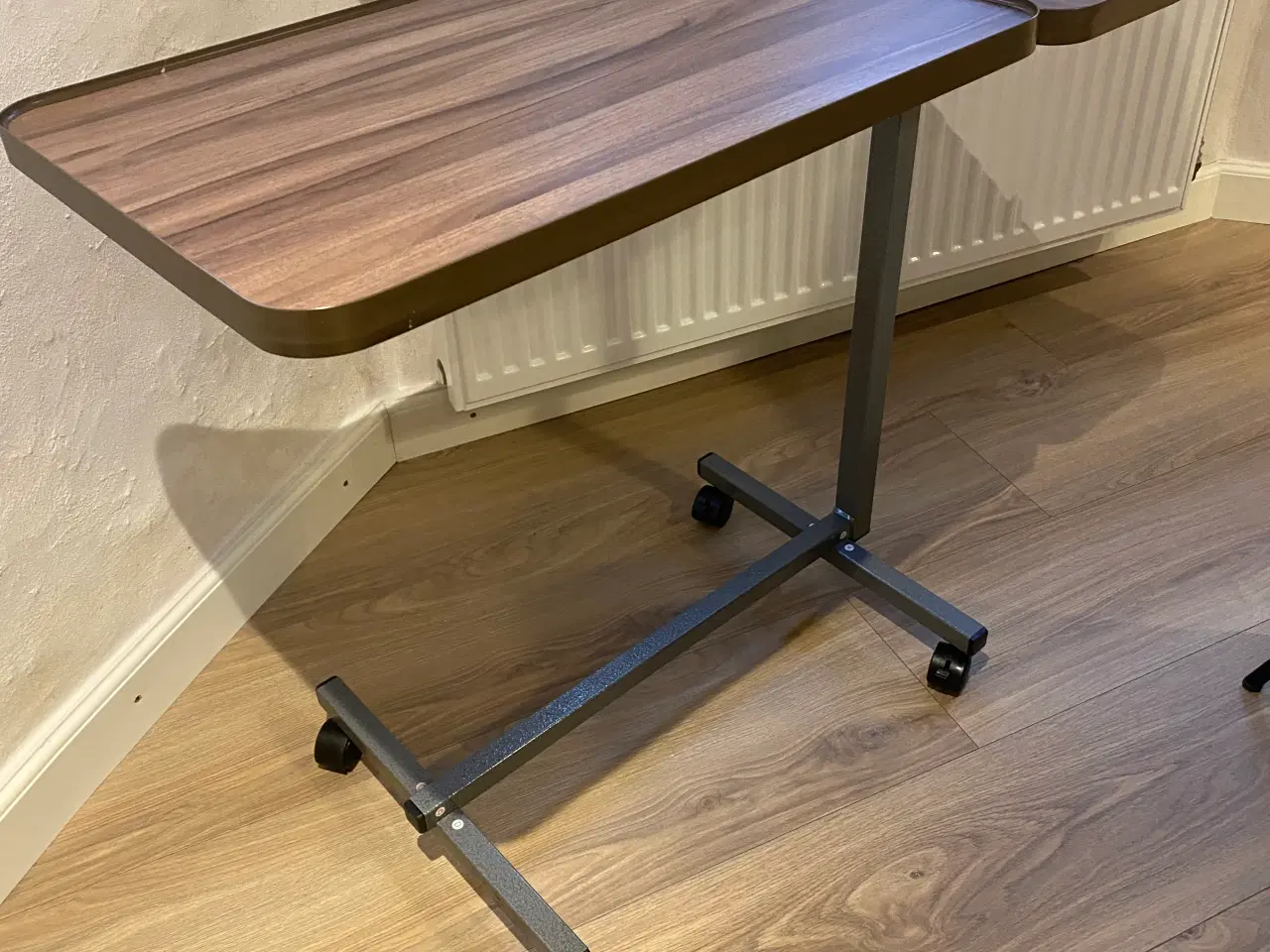 Billede 10 - 2 delt sengebord fra livet som senior