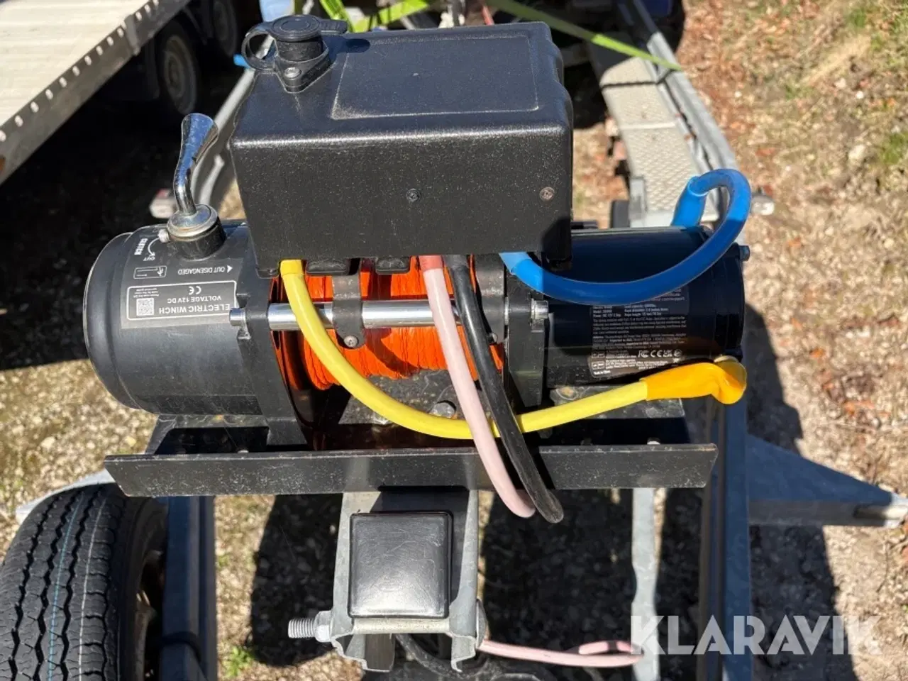 Billede 9 - Bådtrailer Brenderup med elspil