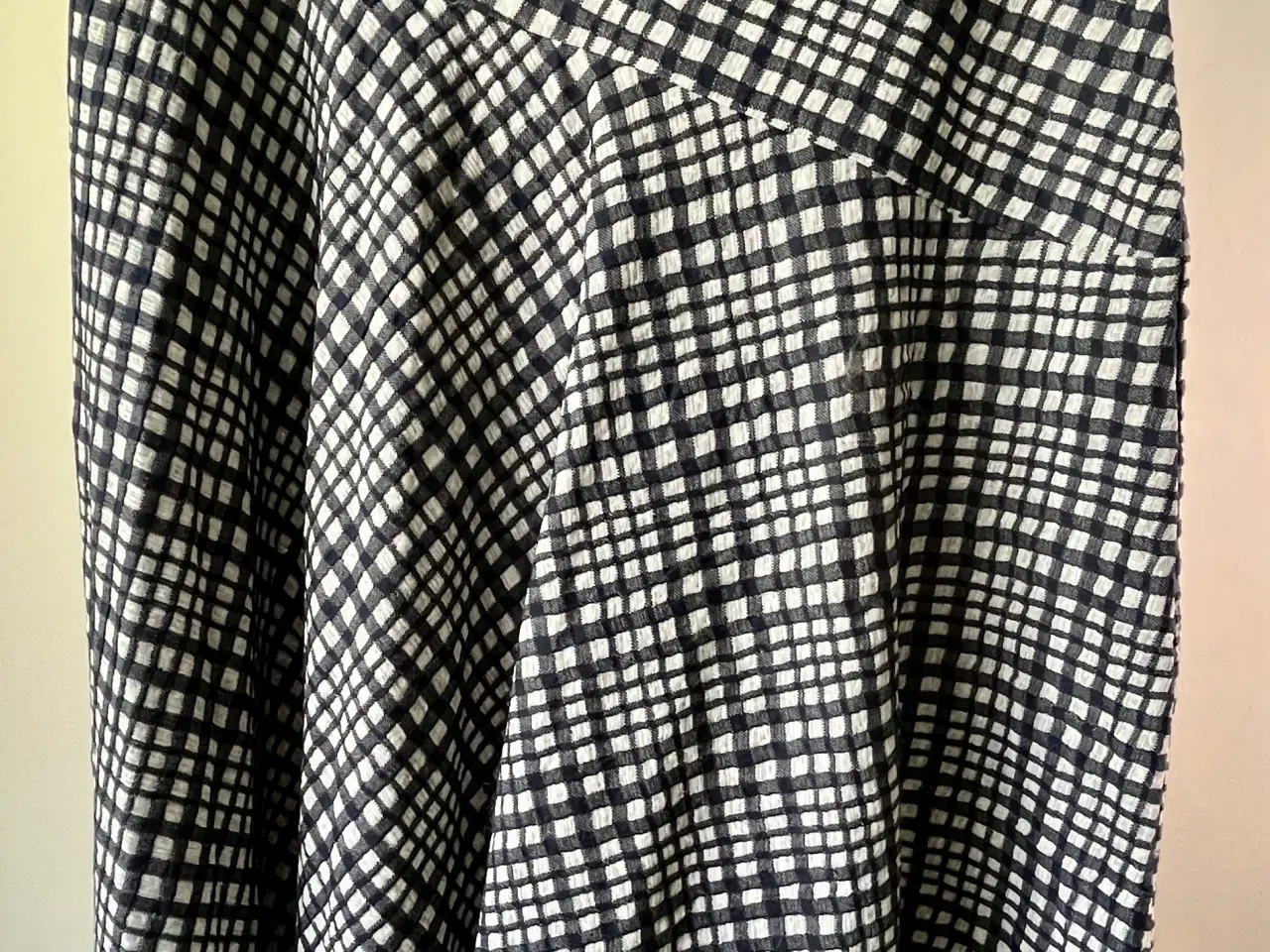 Billede 4 - By Malene Birger, superflot nederdel, str 40