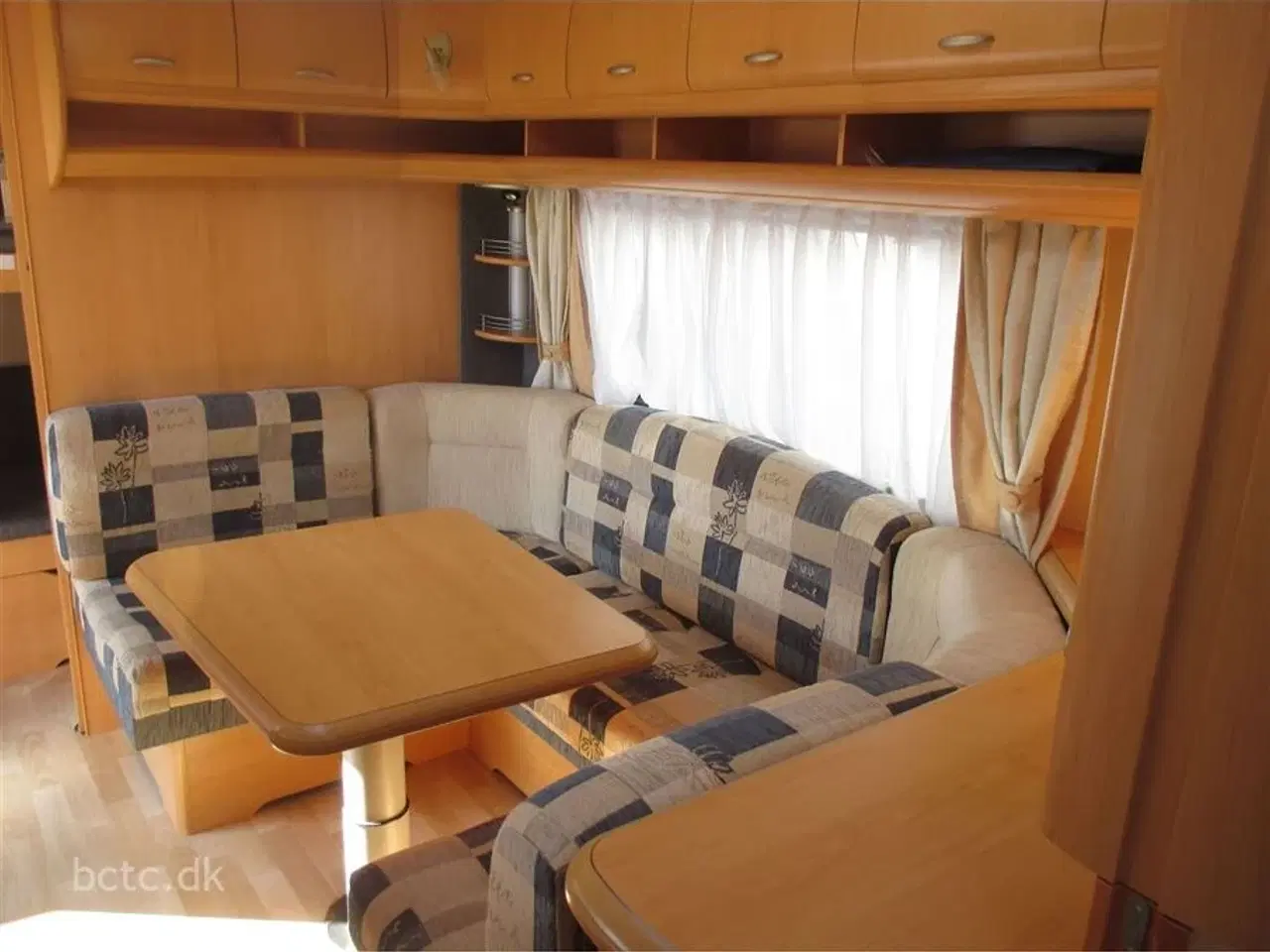 Billede 2 - 2008 - Hobby De Luxe 560 KMFe