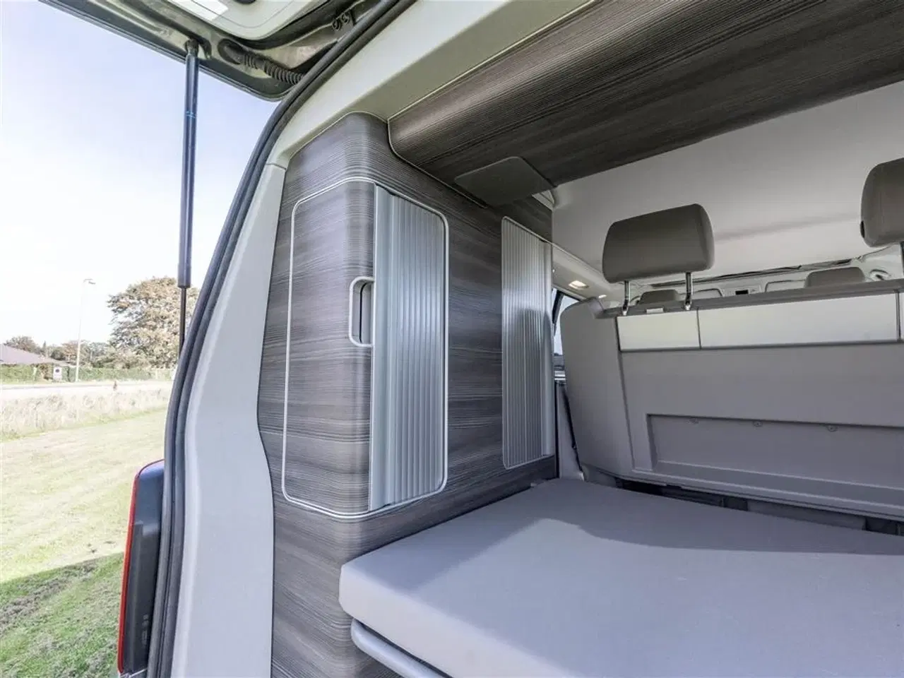 Billede 18 - 2018 - VW California Ocean 4 Motion   Velholdt og fuldt udstyret autocamper med firehjulstræk - Kørt 118,000 Km.