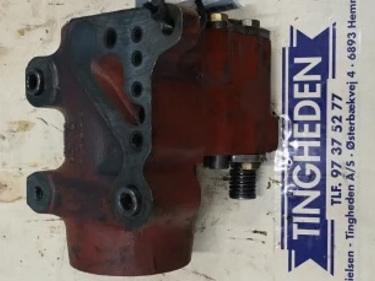 Billede 8 - Ford 4000 Liftcylinder C9NN478E