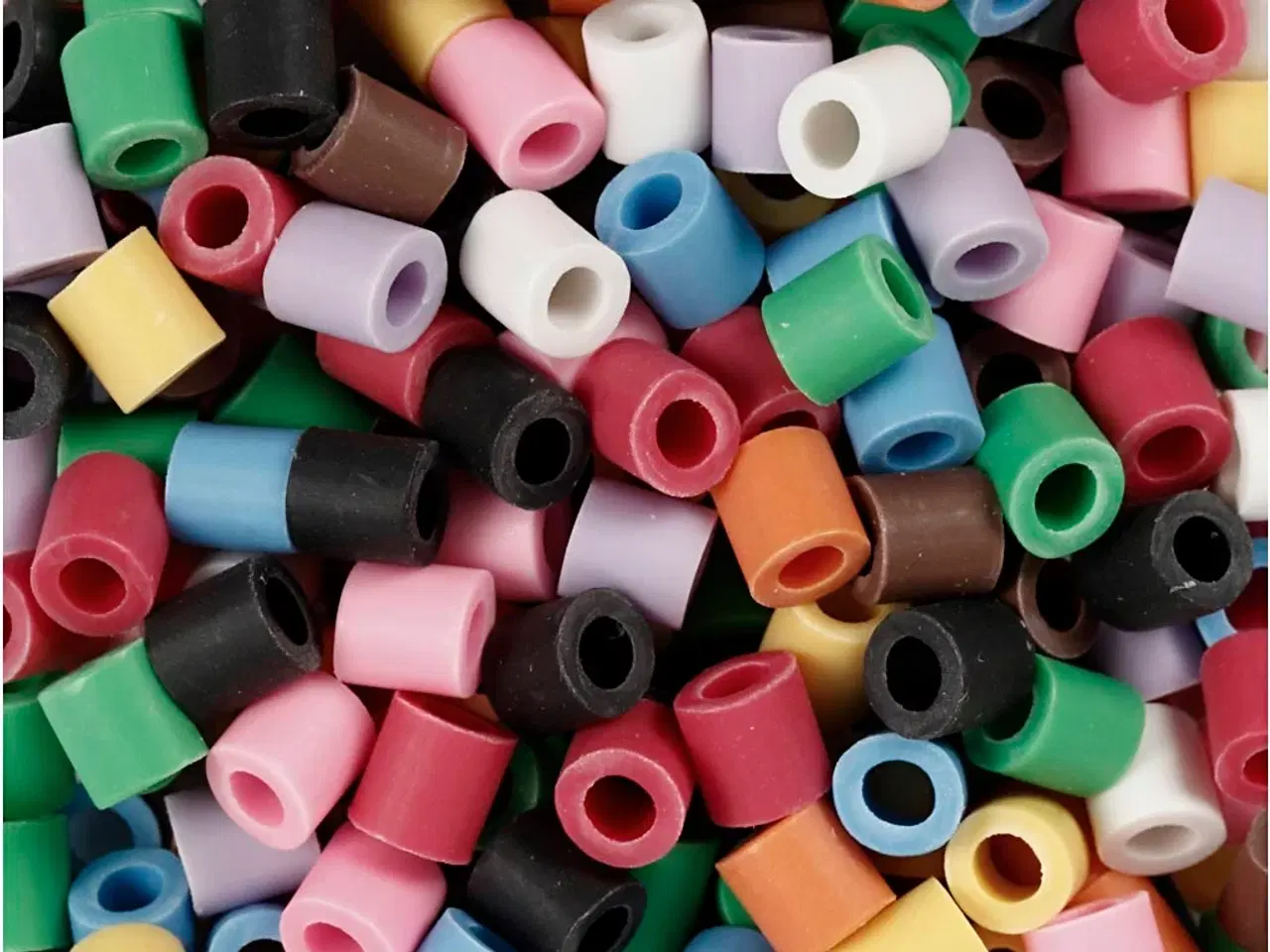 Billede 1 - NABBI BioBeads Rørperler 5x5 mm, 1000 stk, Ass. Farver