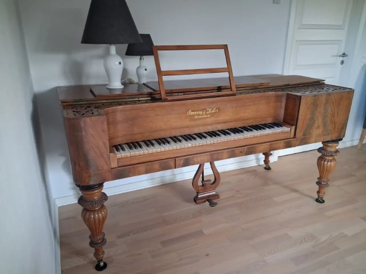 Billede 2 - Taffel-klaver, Hornung & Møller