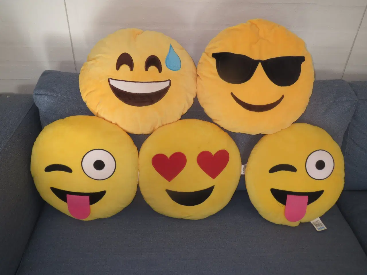 Billede 1 - Emoji puder sælges