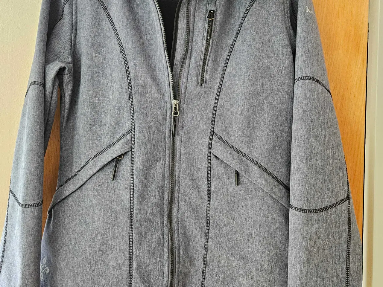 Billede 1 - FLOT OVERGANGS JAKKE 