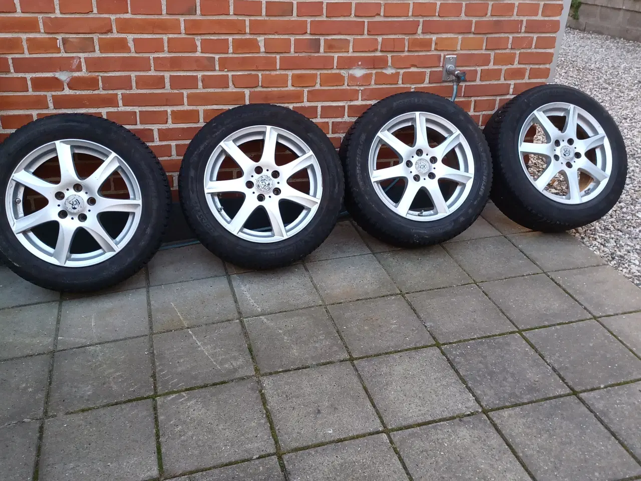 Billede 2 - Ford vinter aluhjul.