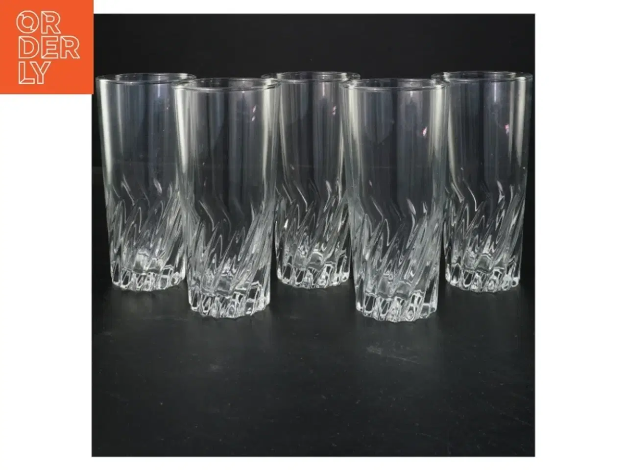 Billede 1 - Sæt af 5 glas med spiraldesign (str. 14,5x7 cm)