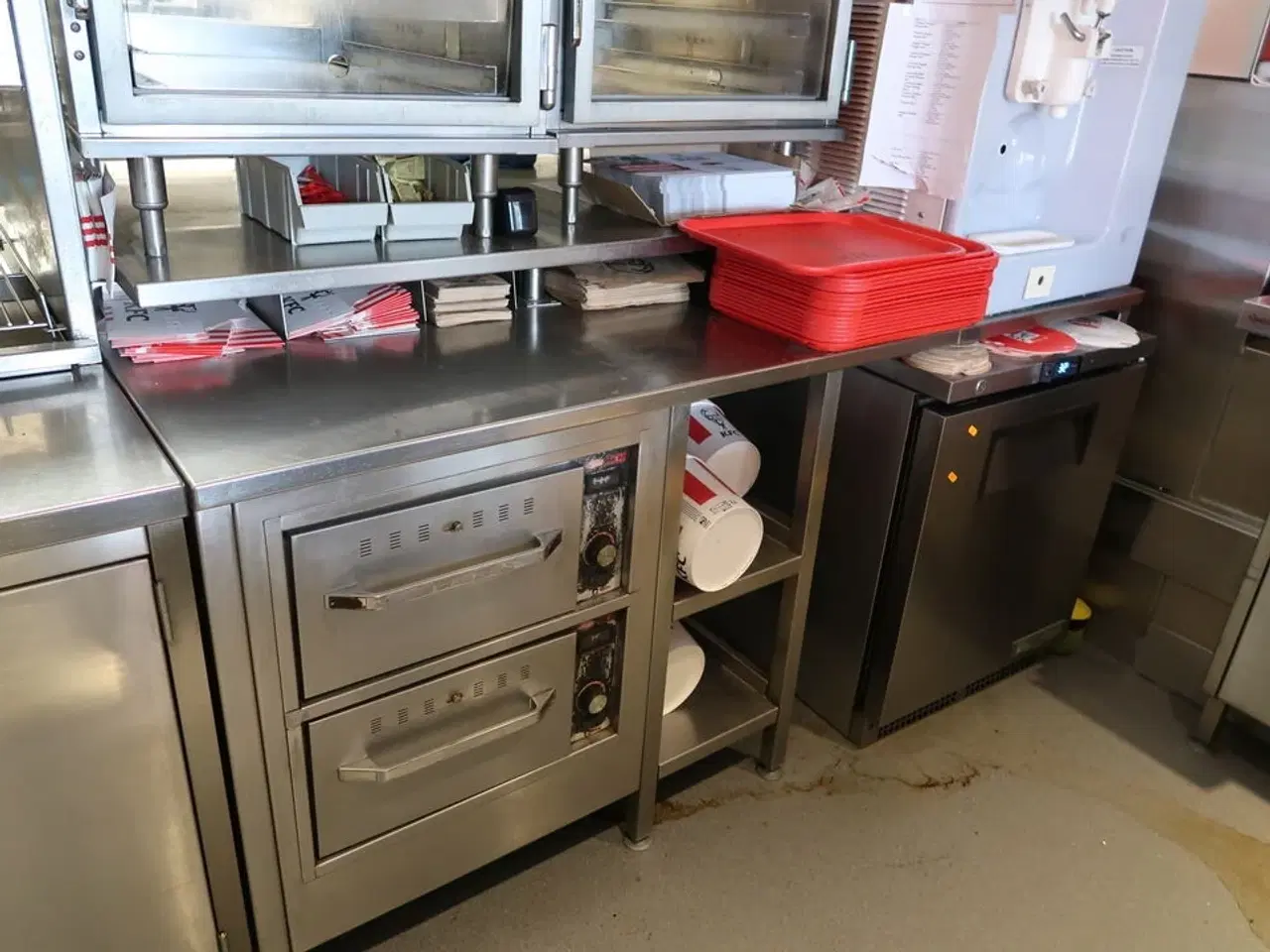 Billede 5 - Rustfri stålbord med indhold og varmeskuffe HATCO Drawer Warmer