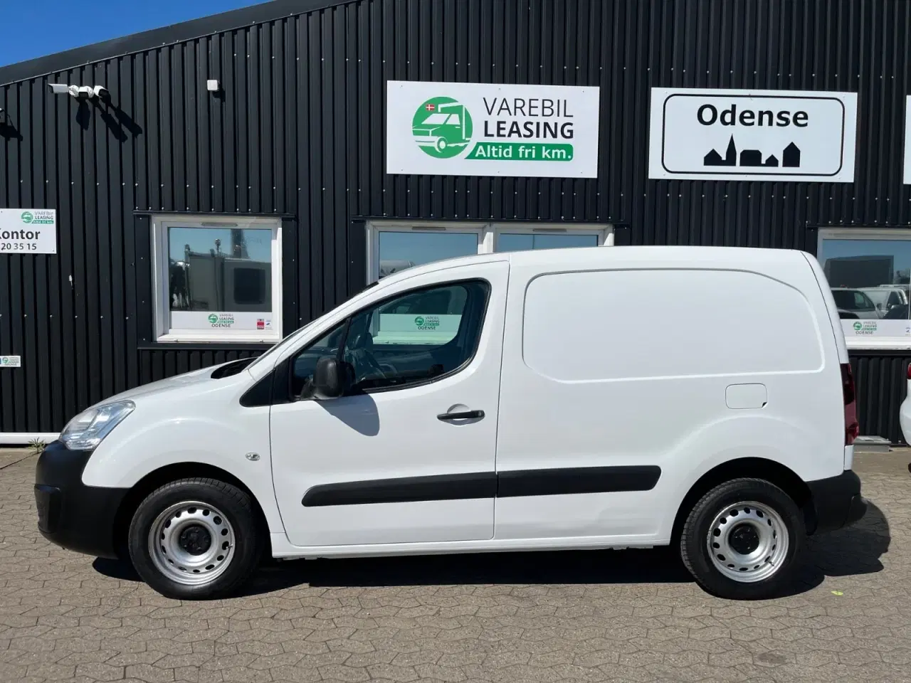 Billede 1 - Peugeot Partner 1,6 BlueHDi 100 L1 Flex Van