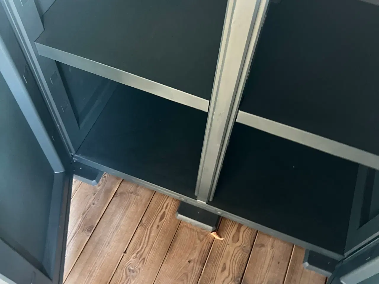 Billede 3 - Isabella skab