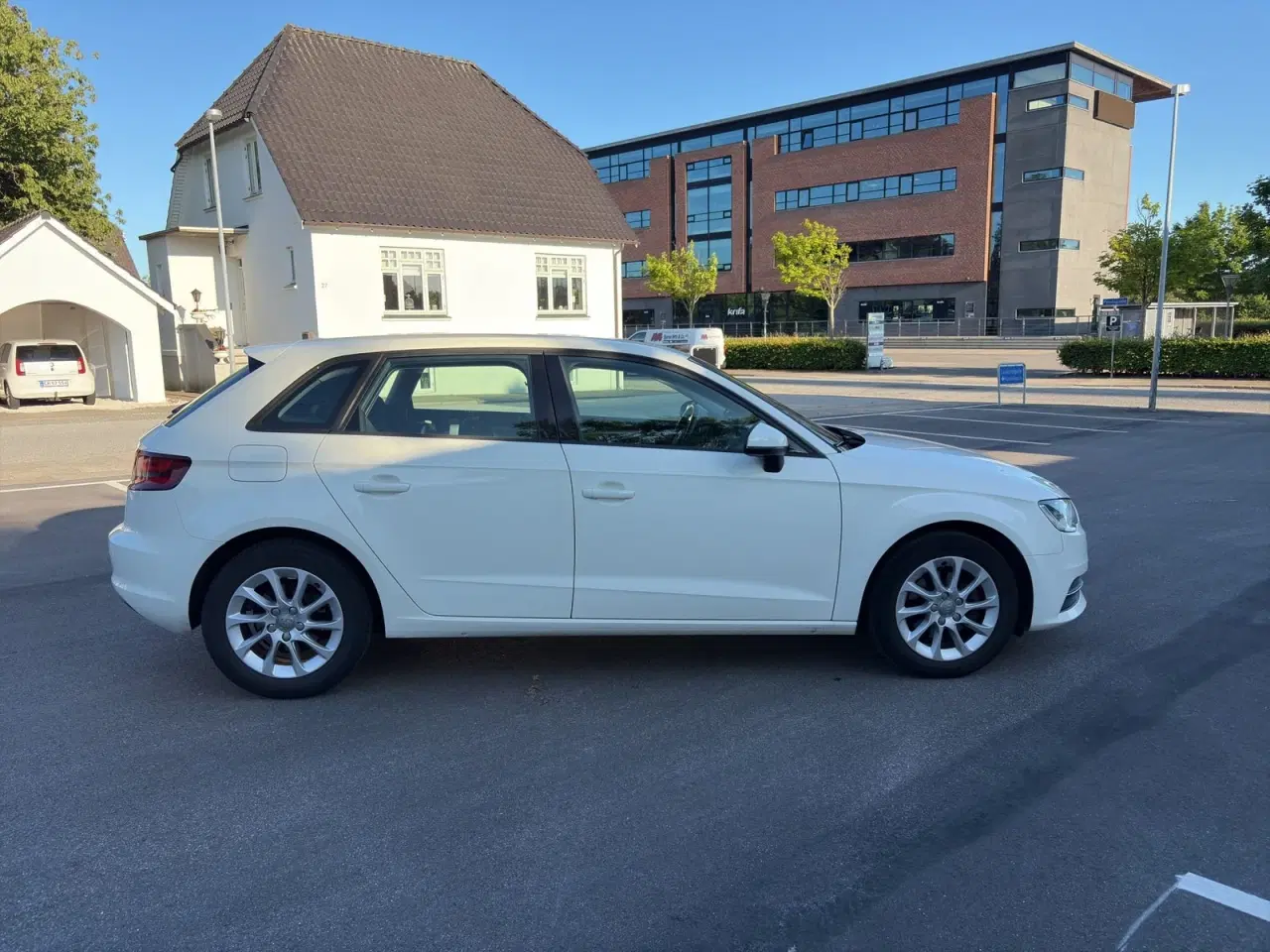 Billede 4 - Audi A3 1,6 TDi Attraction Sportback