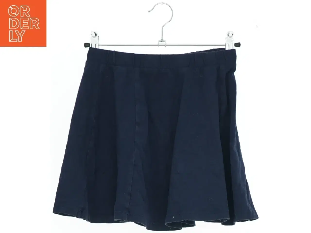 Billede 1 - Kort nederdel fra H&M (str. 140)