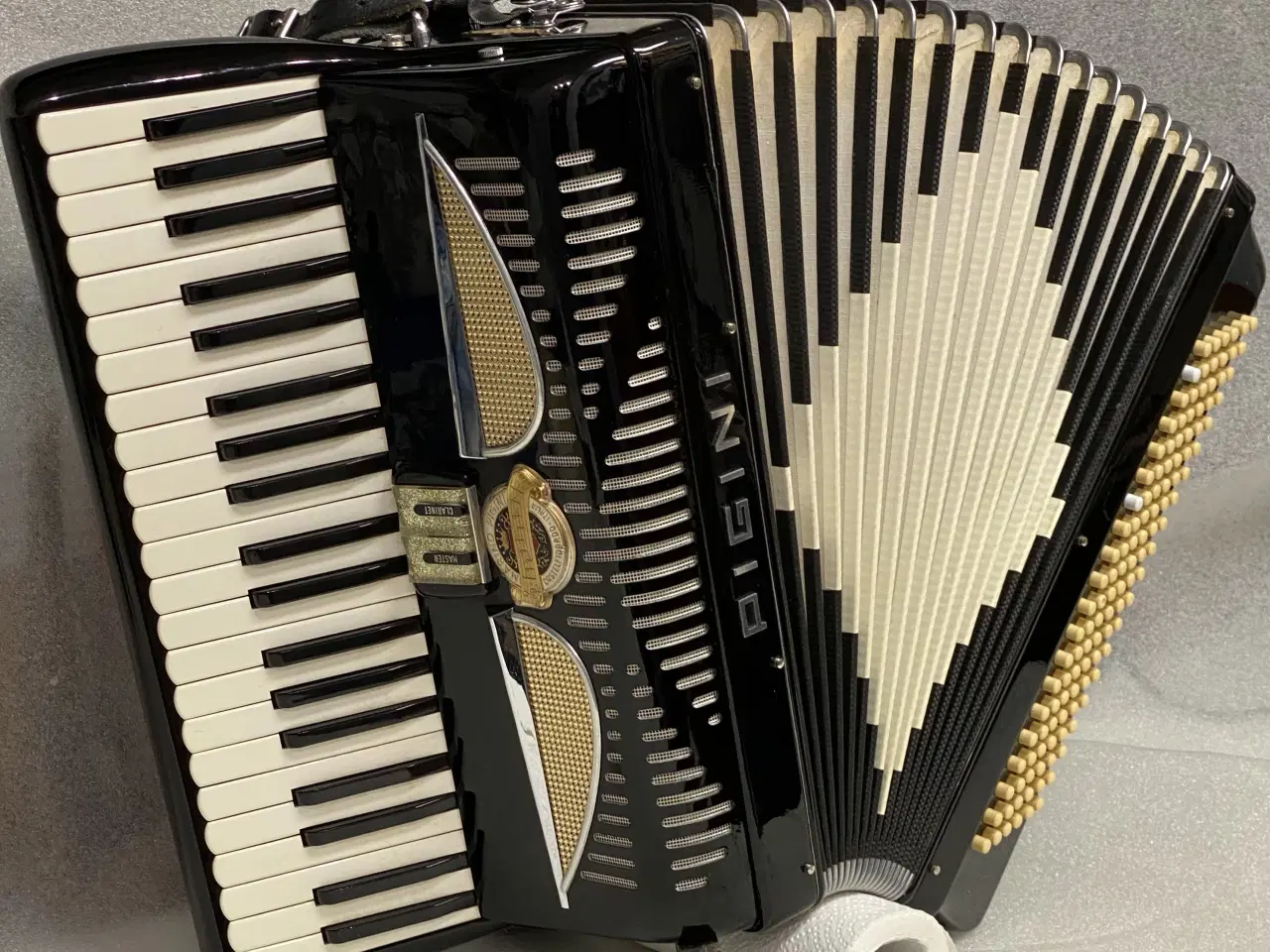 Billede 2 - PIGINI tangharmonika – 41/120 – kompakt
