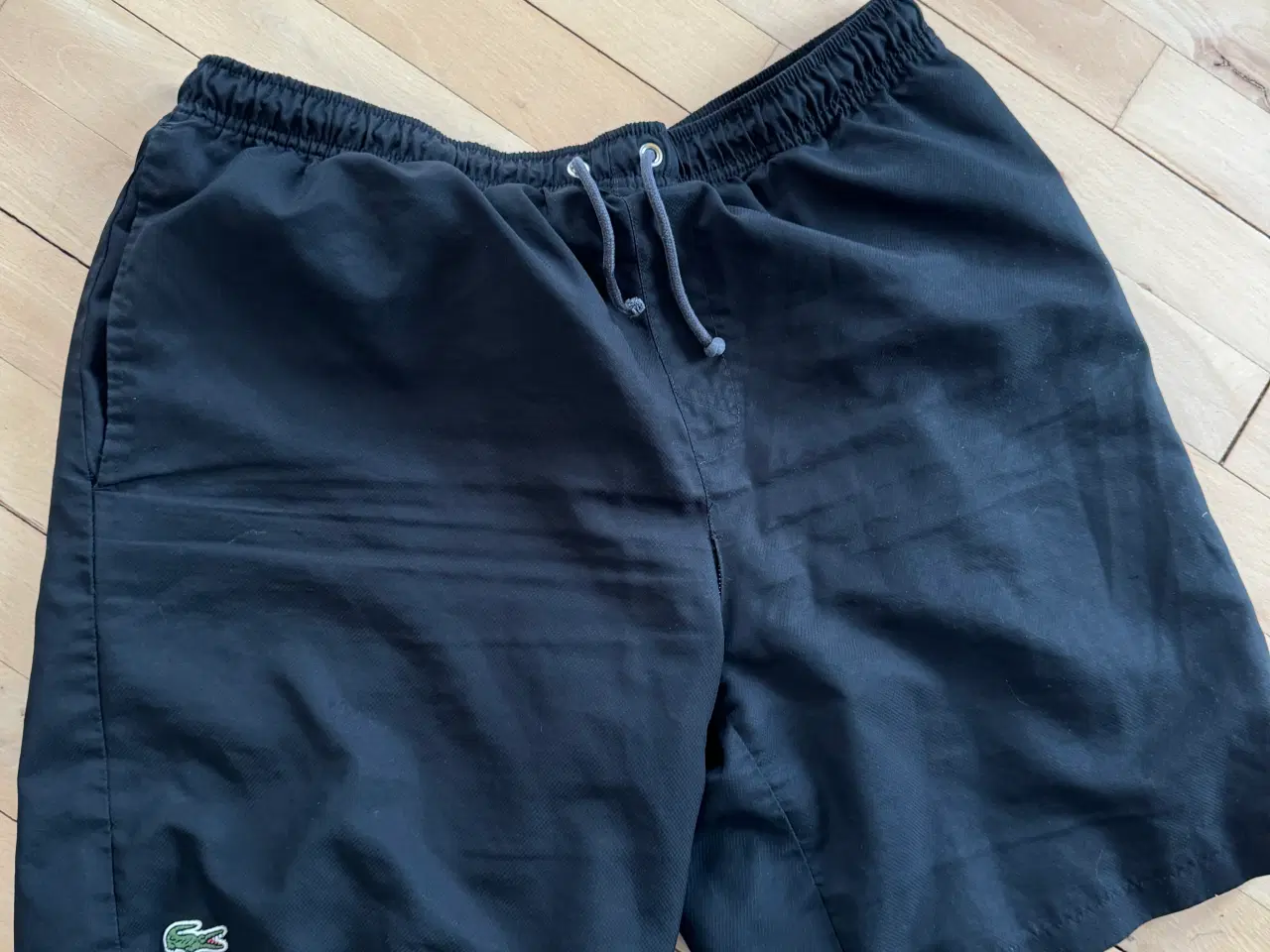 Billede 1 - Lacoste shorts