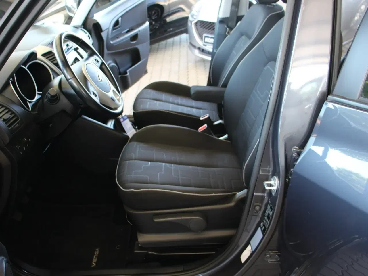 Billede 10 - Kia Venga 1,6 CRDi 128 Premium