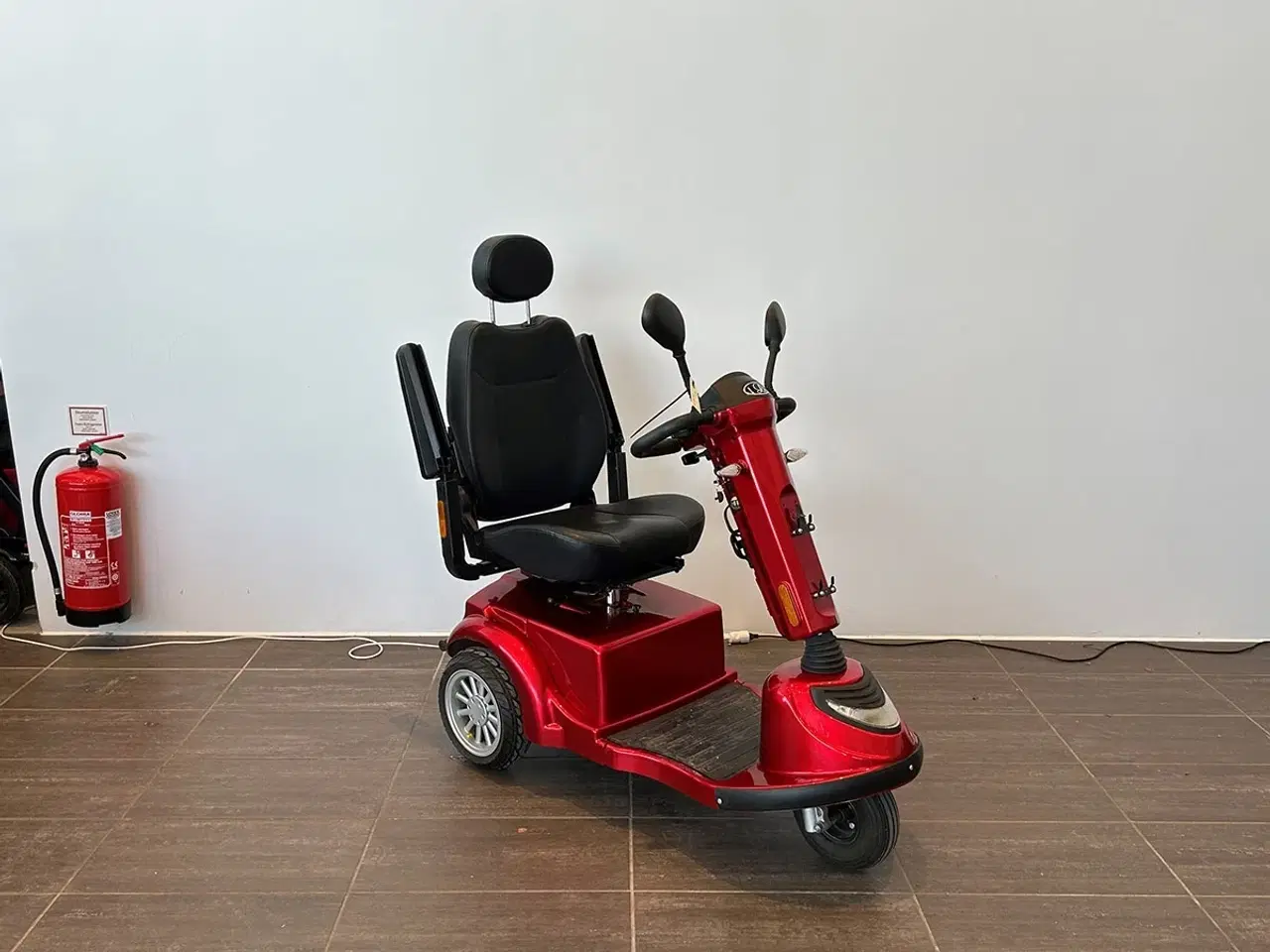 Billede 1 - LM-450 rød