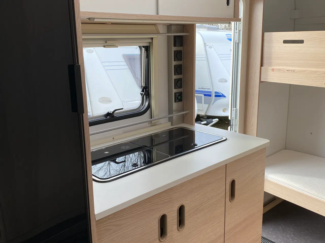 Billede 8 - Adria Aviva 400 DK KØJEVOGN