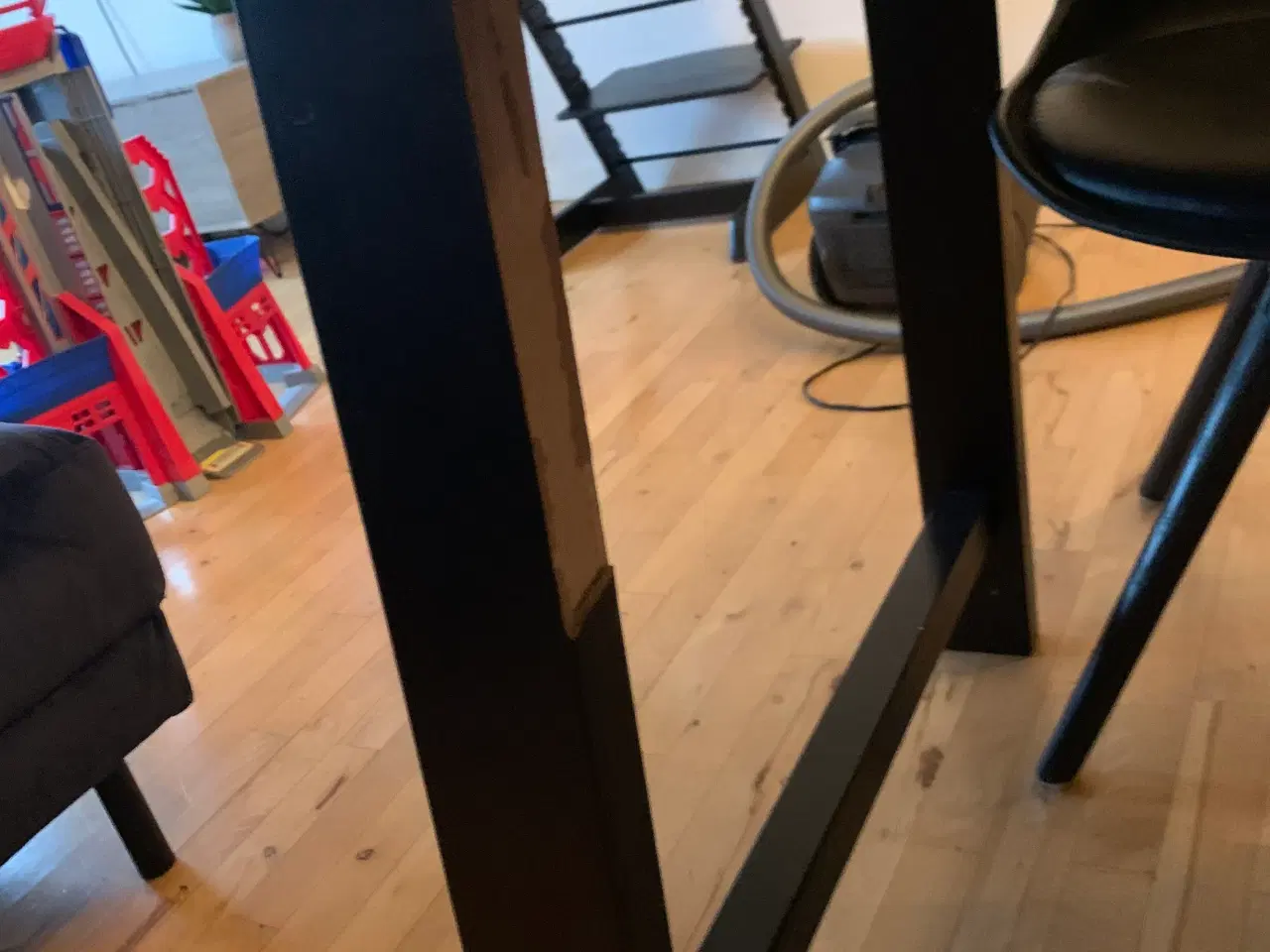 Billede 3 - Spise bord i træ