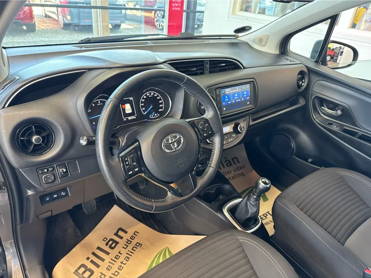 Billede 17 - Toyota Yaris 1,5 VVT-iE T3 Limited Smart