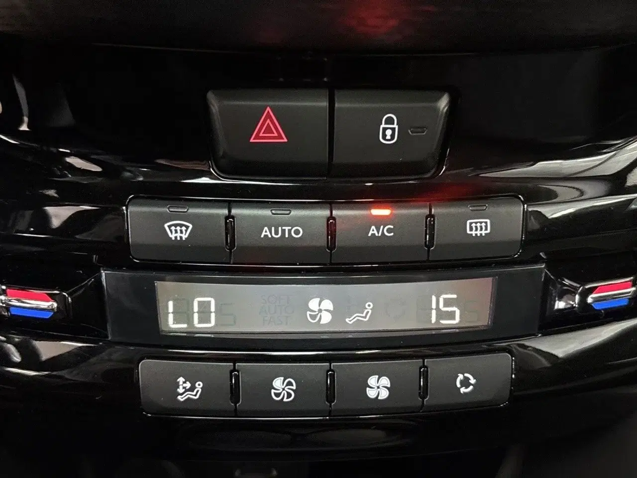 Billede 10 - Peugeot 2008 1,6 BlueHDi Desire Sky 100HK