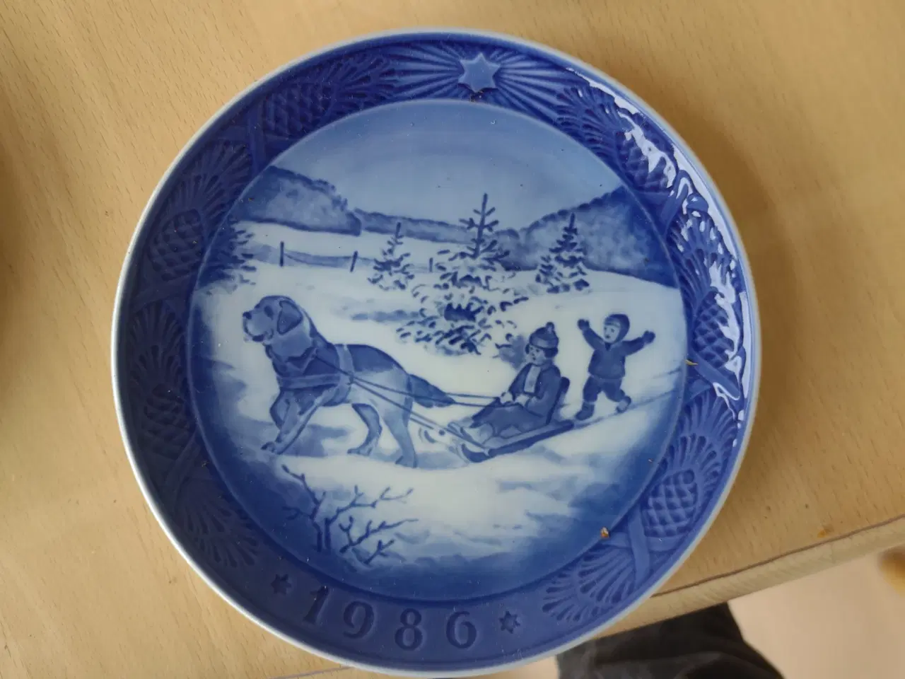 Billede 10 - Juleplatter Royal Copenhagen 1966 mfl