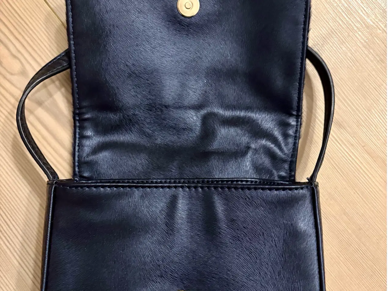 Billede 5 - Armani - gå-i-byen-taske