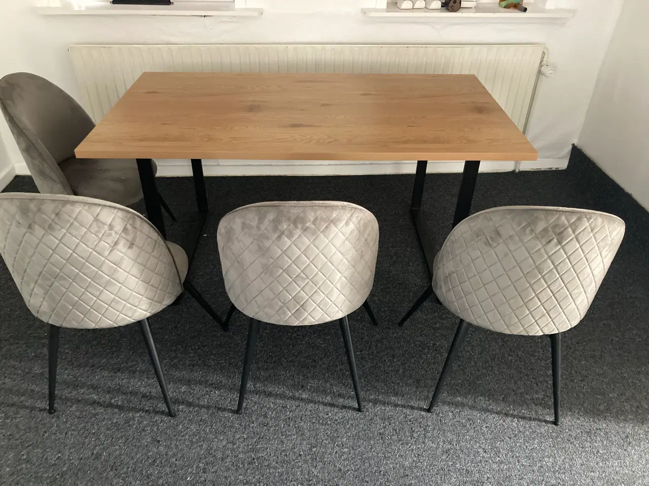 Billede 1 - Spiseforstyrrelser med stole nyt