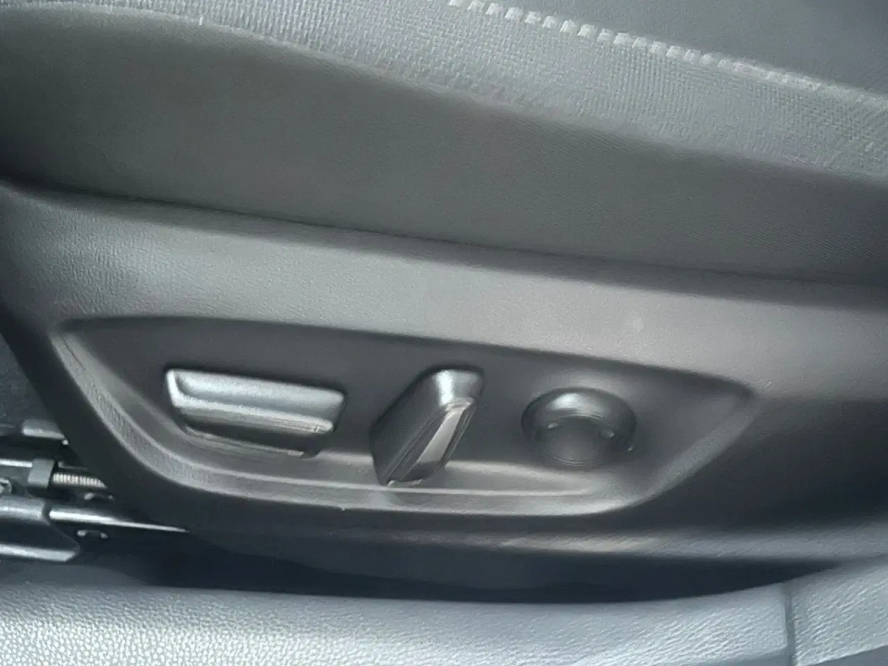 Billede 9 - Toyota Prius 2,0 Plug-in Hybrid Elegant