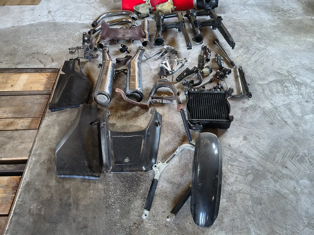 Billede 1 - Honda cx 500 E / 650 E spørg efter pris