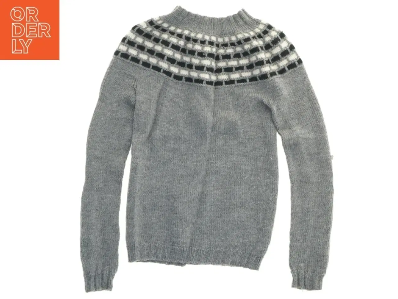 Billede 2 - Strikket sweater med mønster (str. Bryst 30 cm længde 47 cm armlængde 50 cm)
