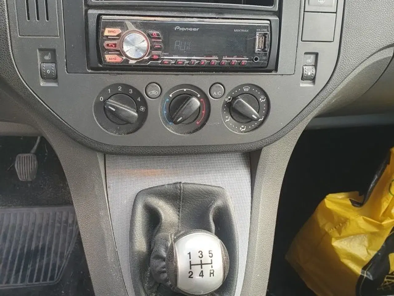 Billede 9 - uden fejl , med masser plads og syn .Den kører g