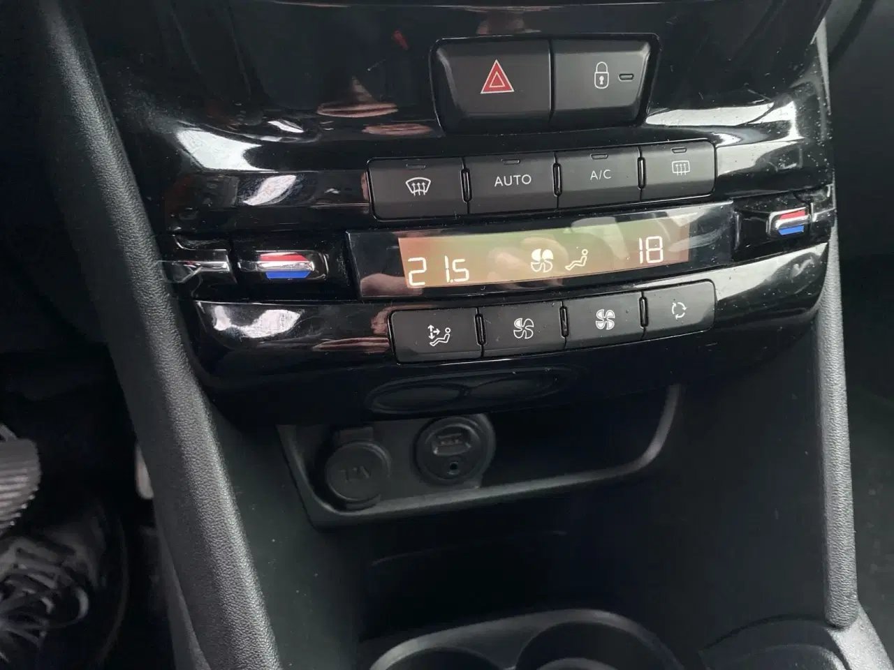 Billede 12 - Peugeot 208 1,2 e-Vti Envy ESG 82HK 5d Aut.