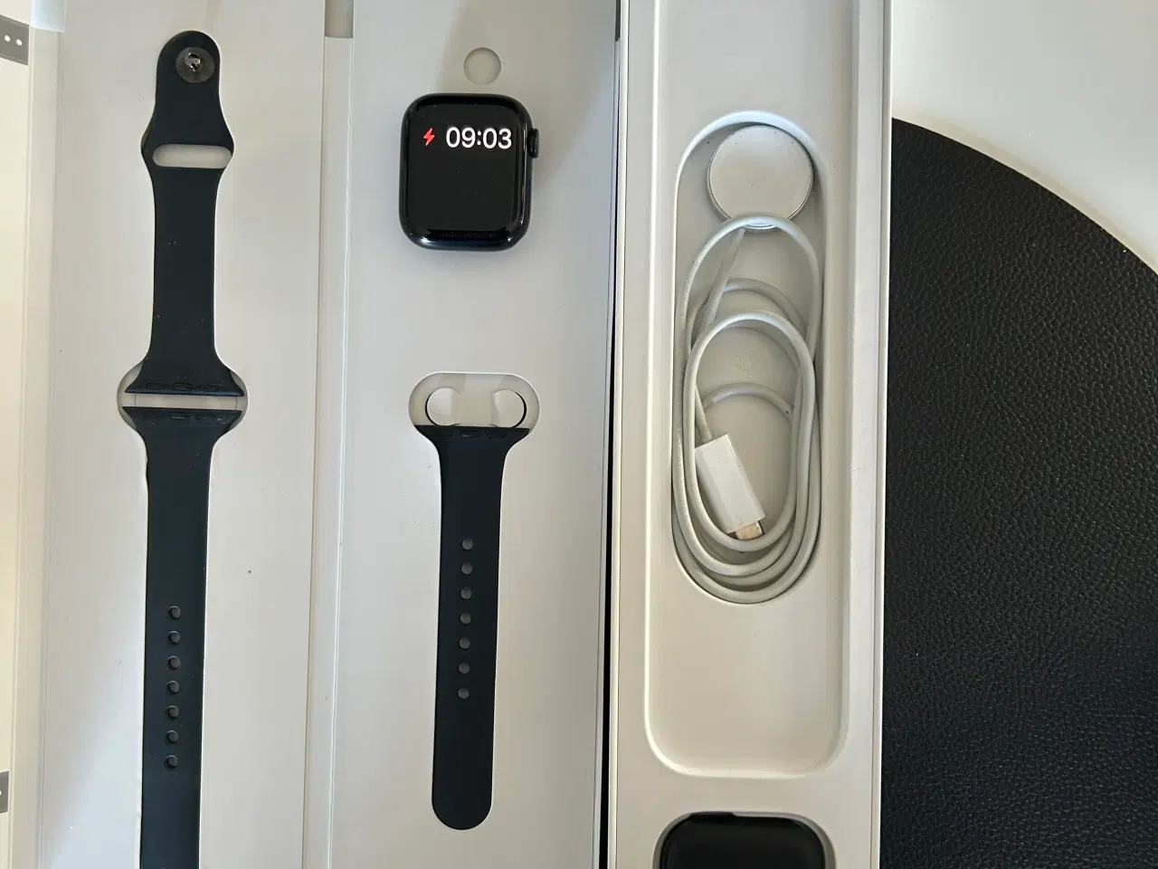 Billede 2 - Apple Watch + Div ure 