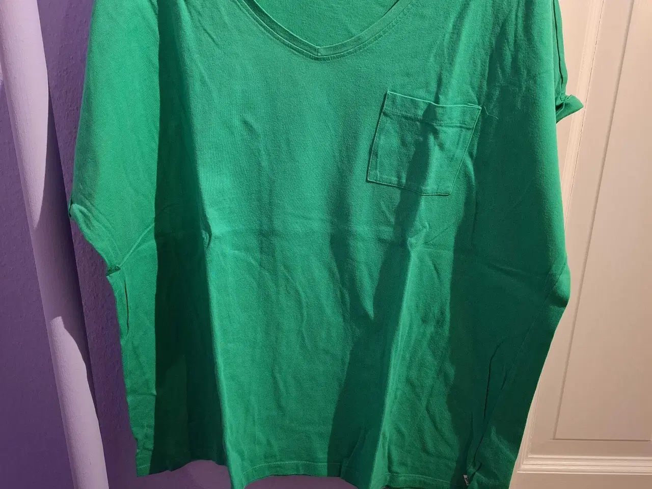 Billede 1 - Zhenzi grøn bluse 