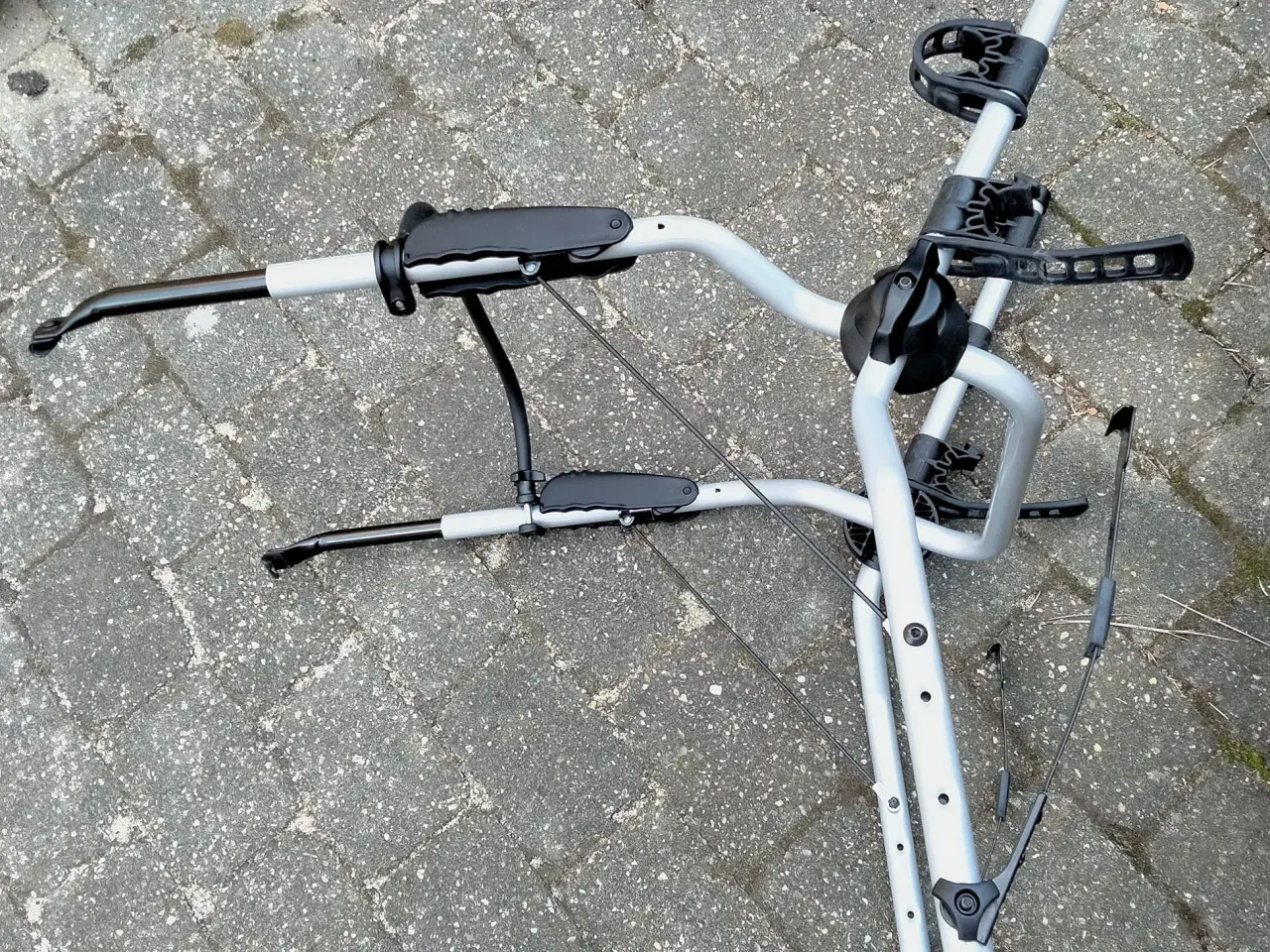 Billede 2 - Thule Cykelholder  til biler uden anhængertræk