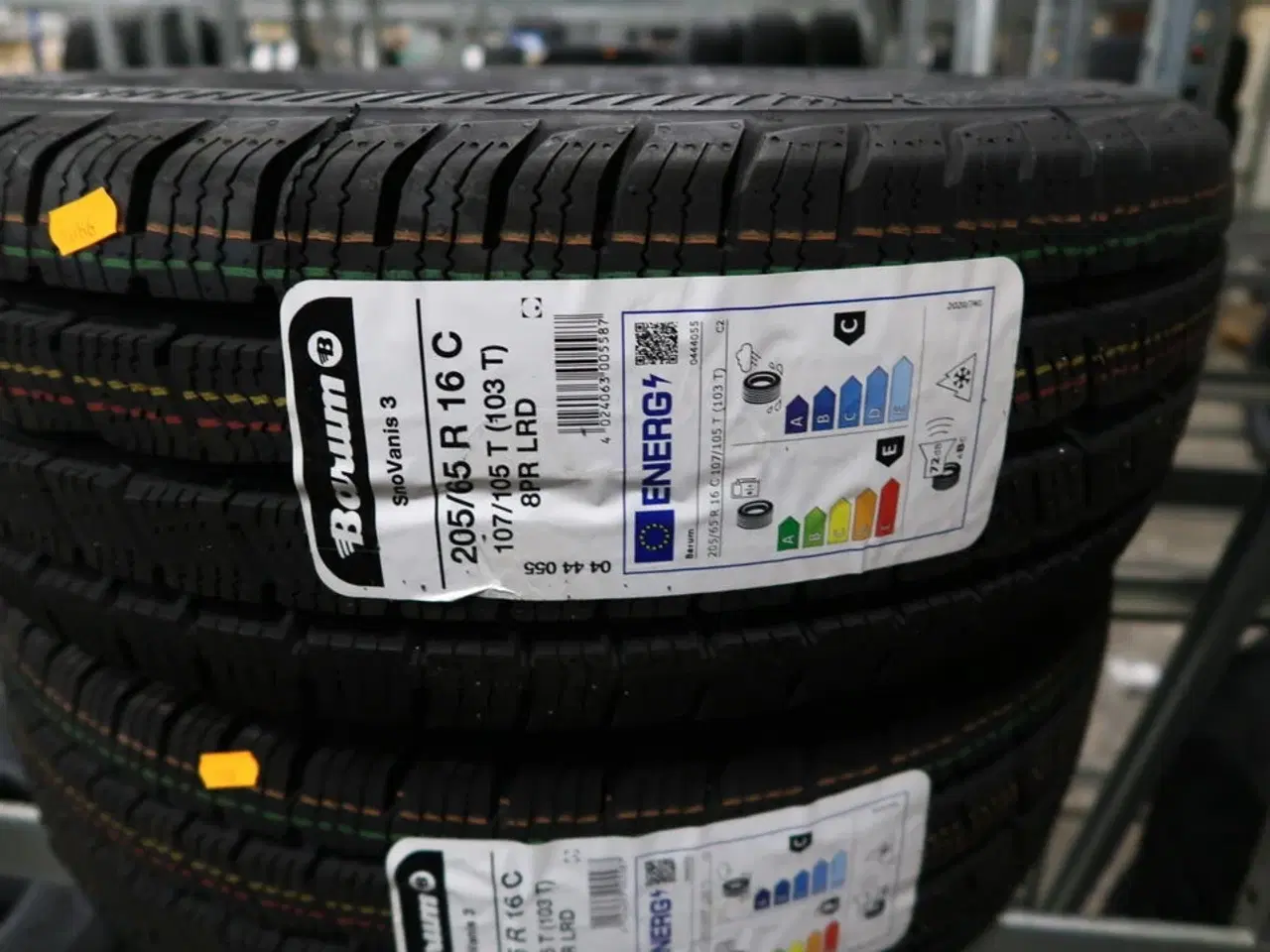 Billede 2 - 2 stk. dæk BARUM 205/65R 16 C 107/105T