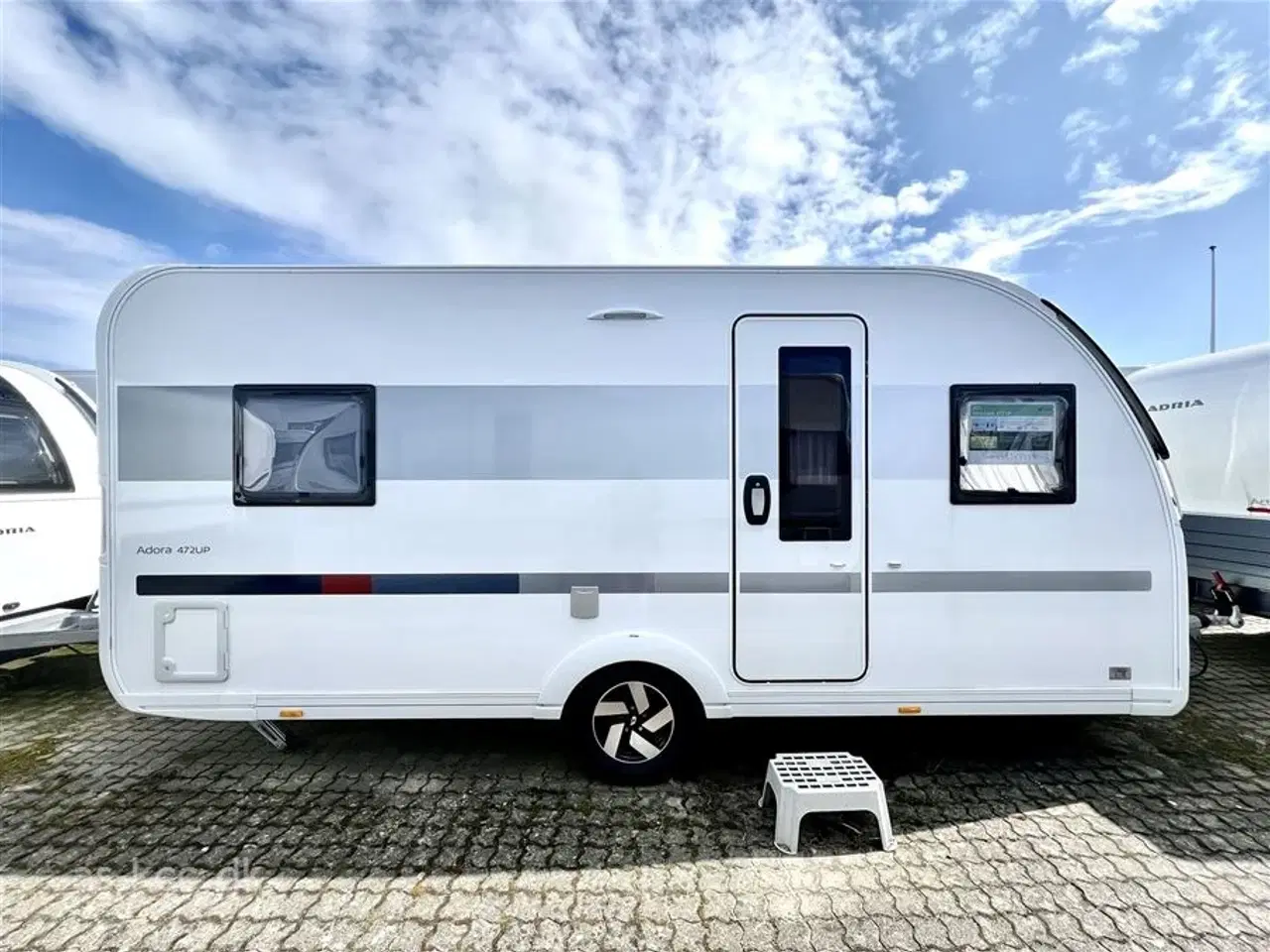 Billede 3 - 2022 - Adria Adora 472 UP    Adria Adora 472 UP 4 sovepladser, 4 siddepladser.