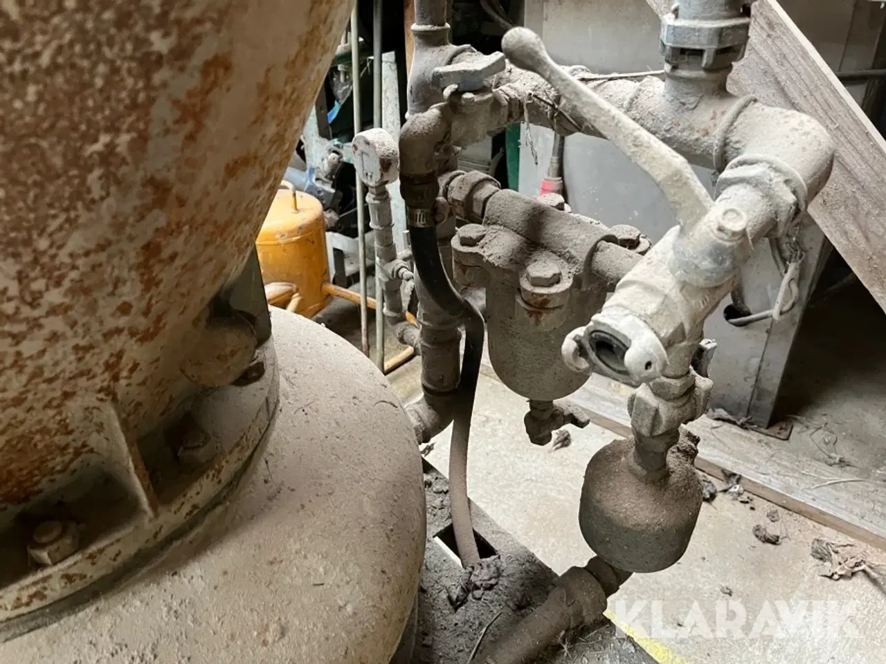 Billede 10 - Betonsprøjre med 6 slanger.