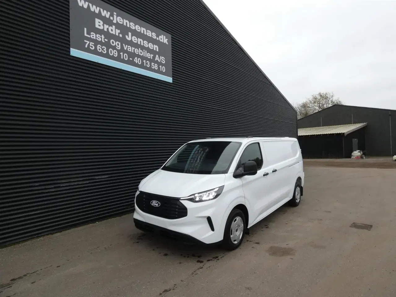 Billede 3 - Ford Transit Custom 300 L2H1 2,0 EcoBlue Trend 136HK Van 8g Aut.