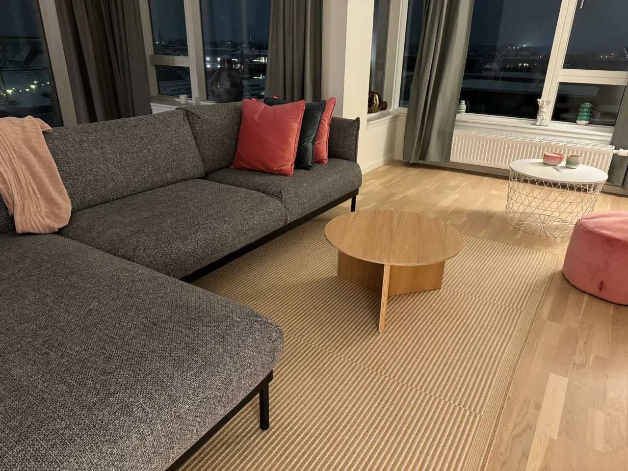 Billede 5 - ÄPPLARYD chaiselong sofa fra Ikea