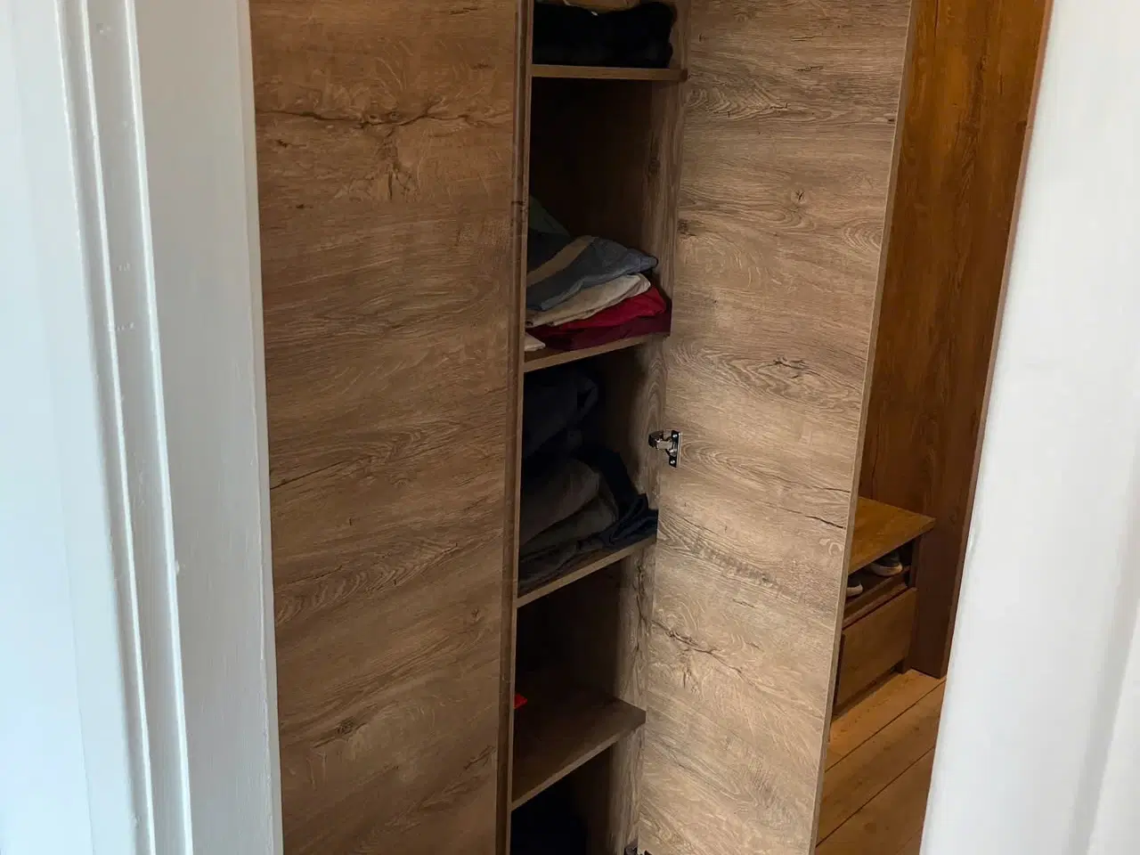 Billede 7 - Garderobeskabe